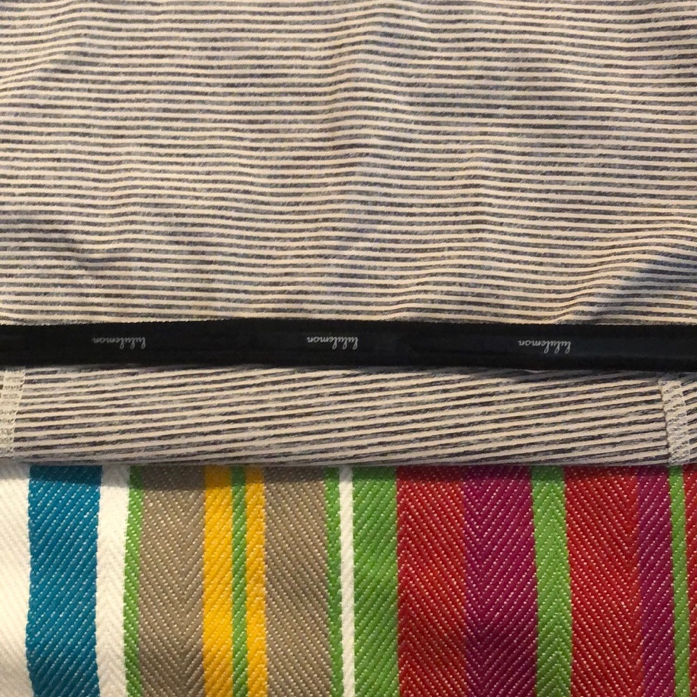 Lululemon Catch Me Tank-top - Picture 7 of 7